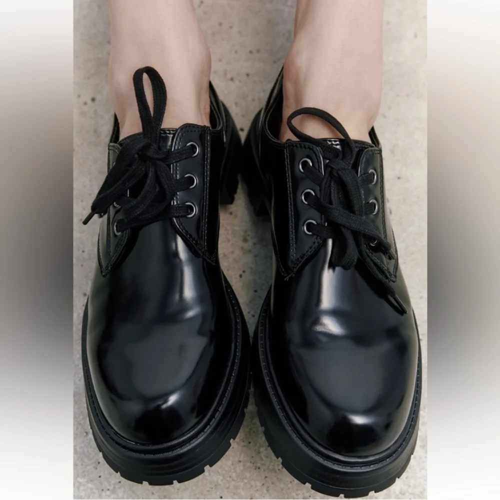 New Zara Laced Oxfords Patent Leather Black Shoes Size 7.5 US / 8 EU